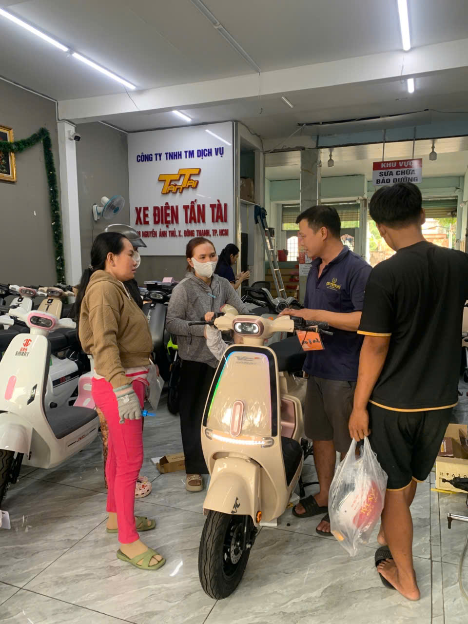 vc gt led cam sữa